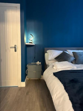 Stay in Ashford, Heathrow